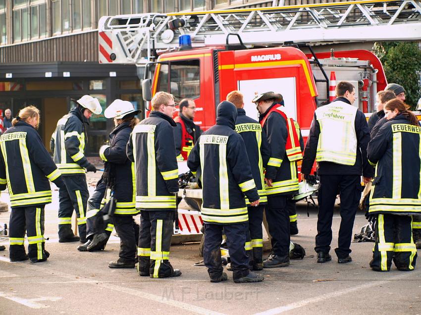 Feuer Schule Neuhonrath bei Lohmar P196.JPG